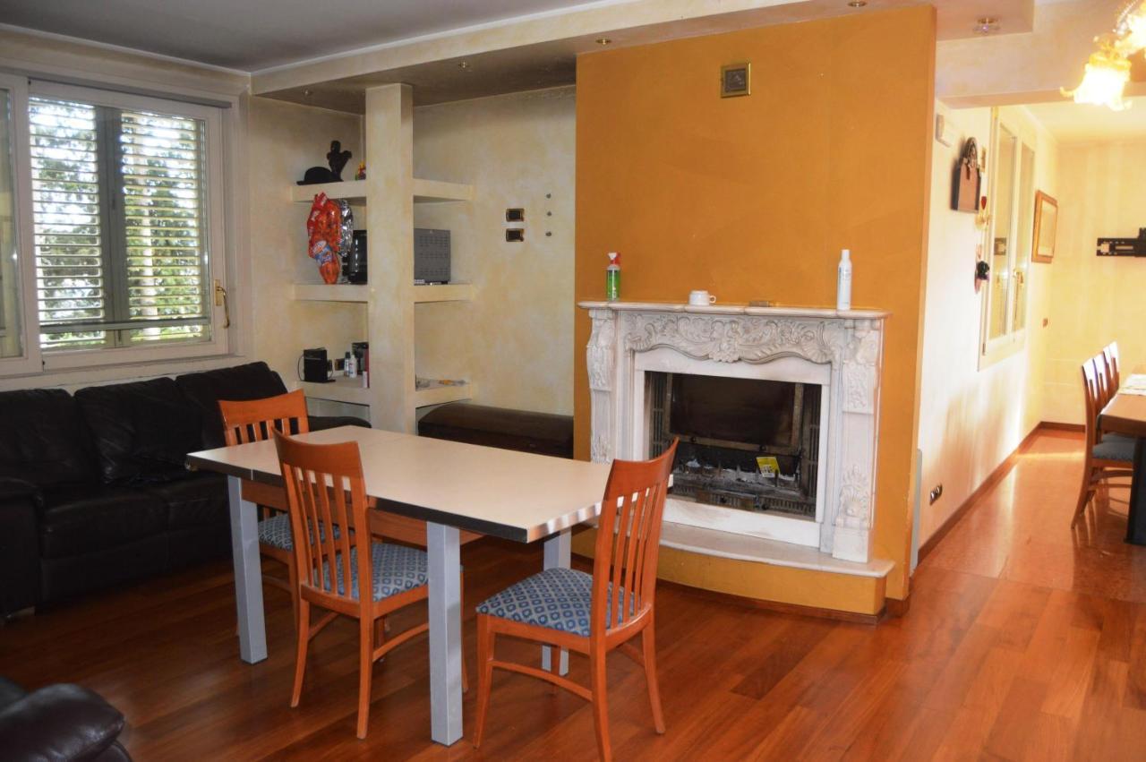 Parco Dei Gelsomini Bed & Breakfast Ascoli Piceno Bagian luar foto