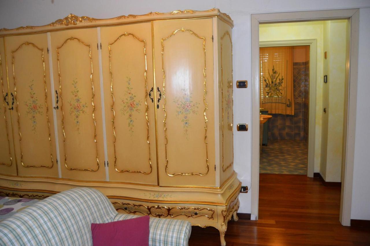 Parco Dei Gelsomini Bed & Breakfast Ascoli Piceno Bagian luar foto