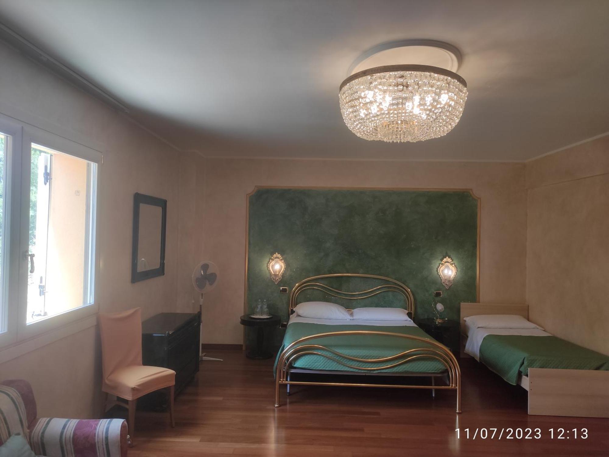 Parco Dei Gelsomini Bed & Breakfast Ascoli Piceno Bagian luar foto