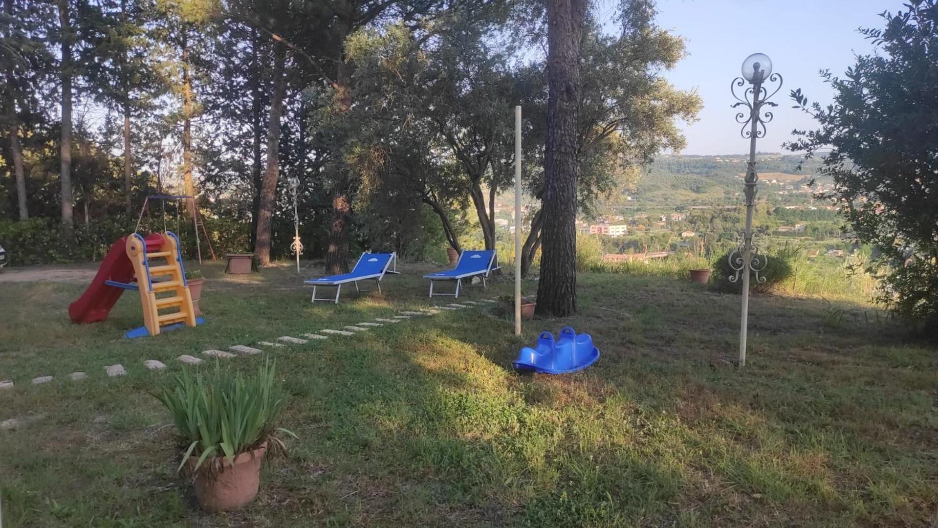 Parco Dei Gelsomini Bed & Breakfast Ascoli Piceno Bagian luar foto