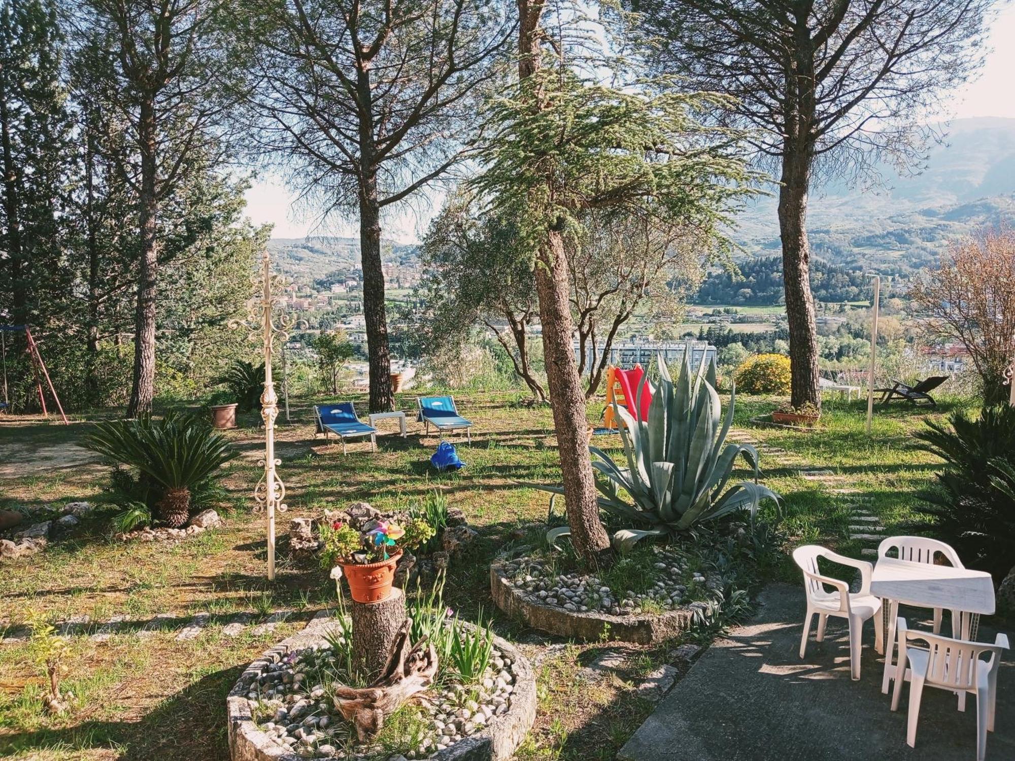 Parco Dei Gelsomini Bed & Breakfast Ascoli Piceno Bagian luar foto