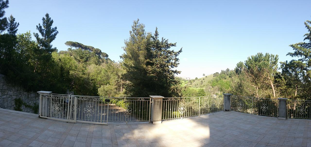 Parco Dei Gelsomini Bed & Breakfast Ascoli Piceno Bagian luar foto